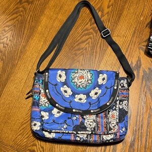 Lesportsac Floral Patterned Crossbody Bag in Blue and Black